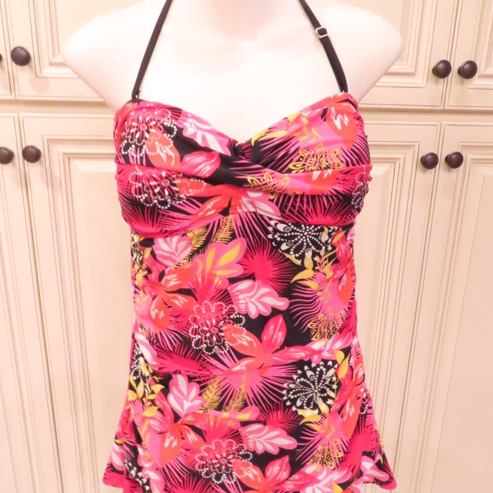 NEW Sunshine Zone Red Floral Halter Swimsuit Sz M (8/10) Tropical Retro